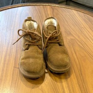 Boys uggs